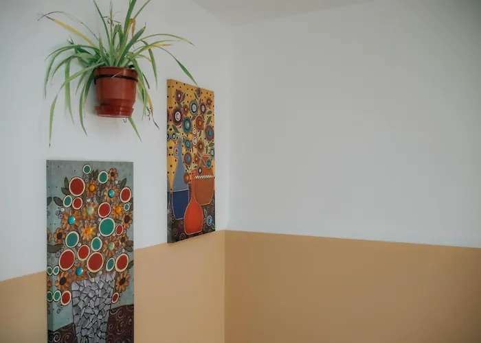 אכסניה The Maze טיראנה